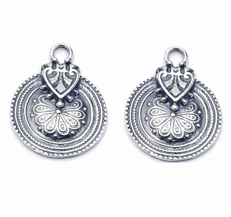 Divinely detailed burnished silver Pretty Women earring Charm (Charms Only)