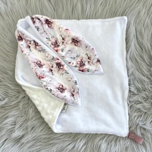 Tiger Lily Cudley white